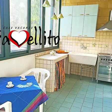 Casa Vacanze Noemi A Otranto, Salento 5 Posti *